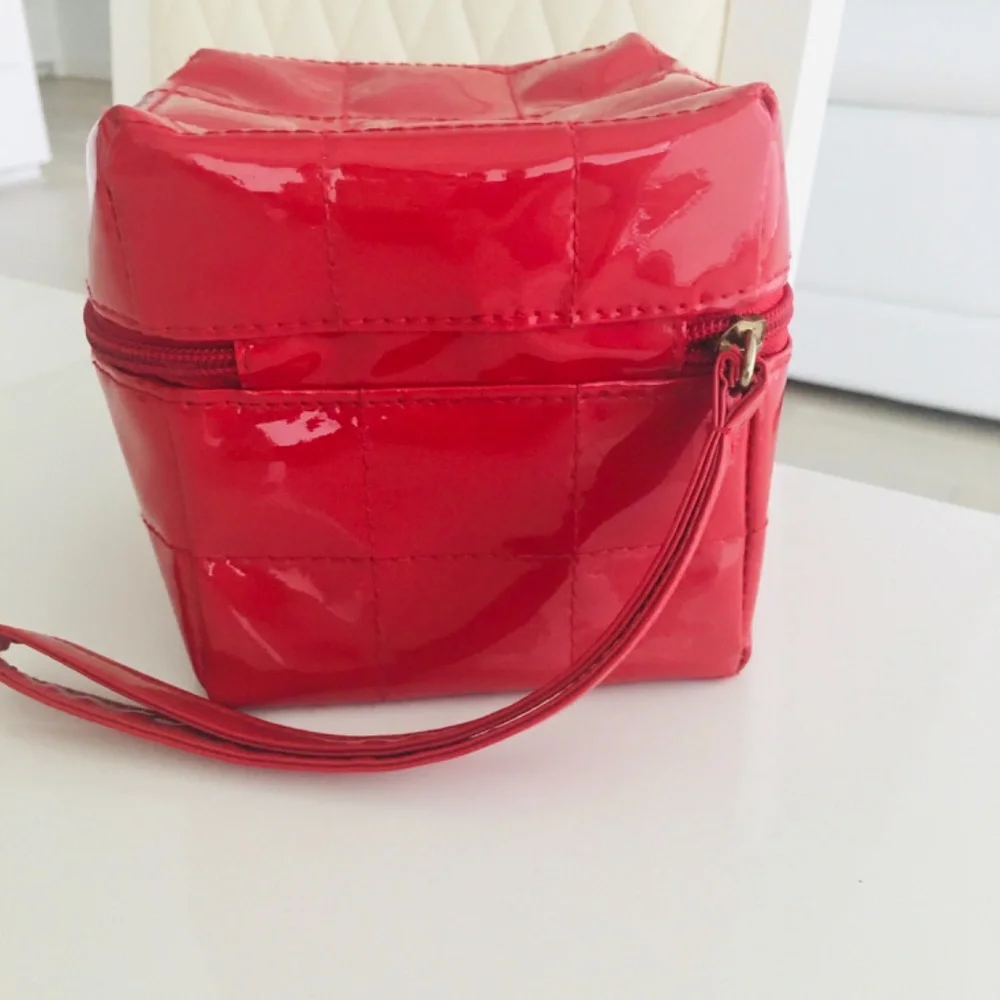 Cellcosmet COSMETICS BAG CASES